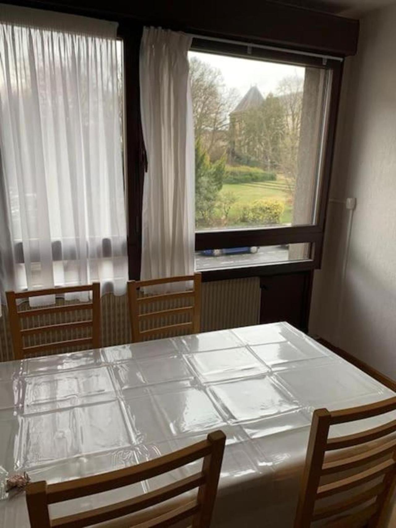 Reims Centre-Ville - 2 Chambres - 6 Personnes Au 1 Er Etage Exterior photo